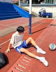 意媒：那不勒斯、米兰、曼城、巴萨关注乌迪内斯中场阿蒂尔