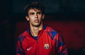 强势回归！萨内首次单场国家队比赛造3球，第二次梅开二度